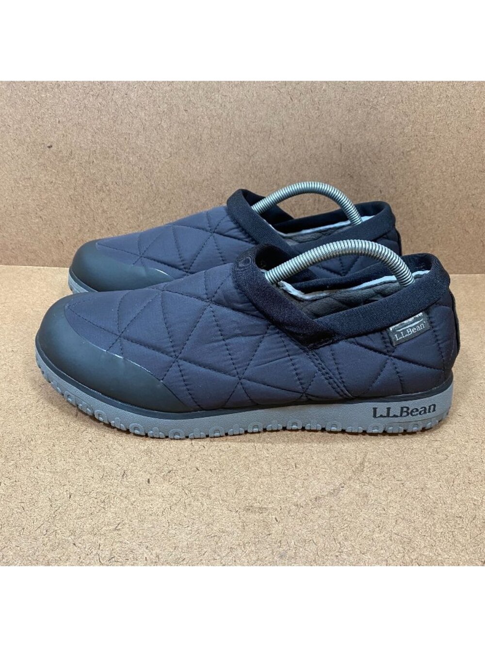 L.L. Bean Ultralite Primaloft Quilted Slip-On Shoes Mens Size 10 Black & Gray